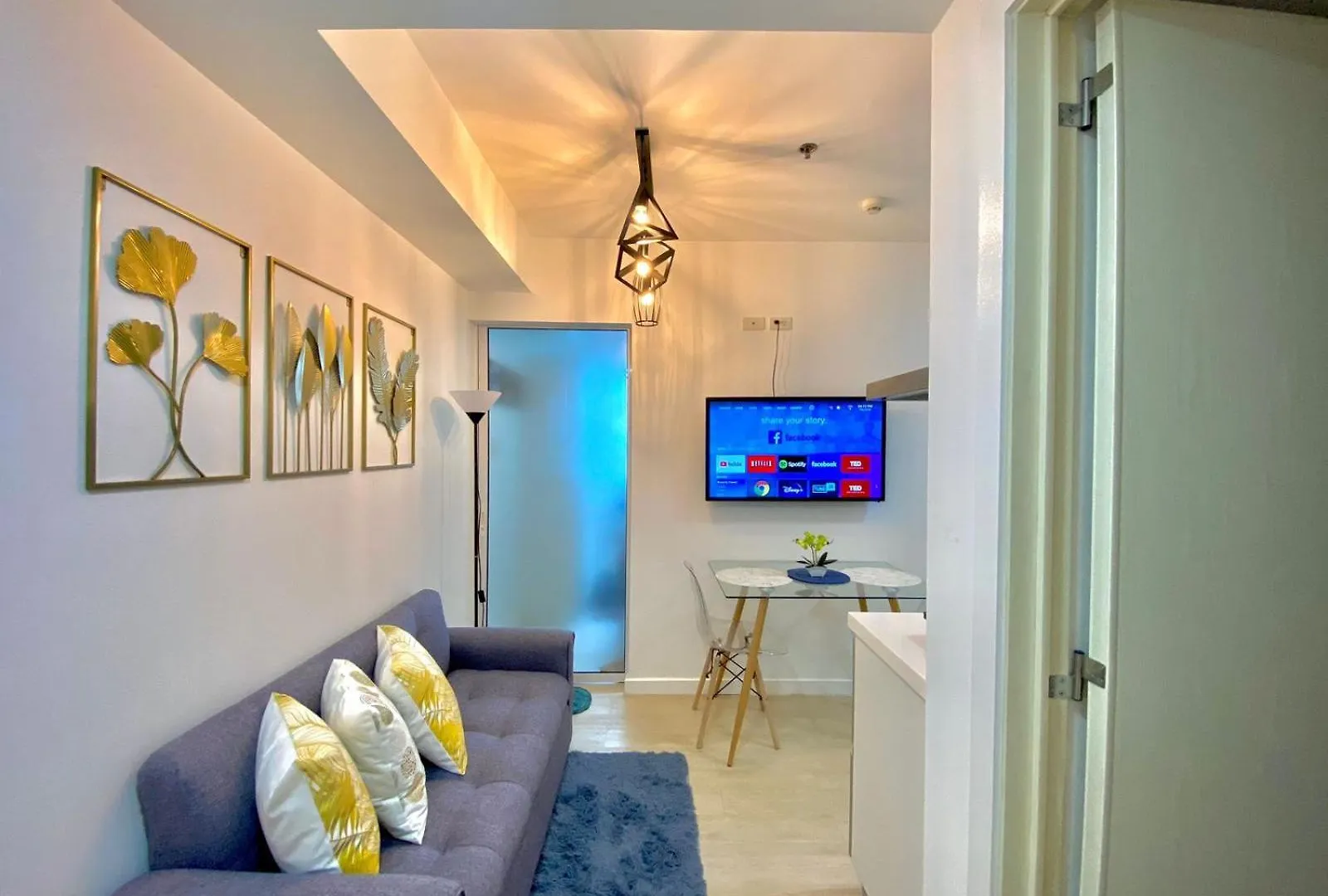 Nordic Inspired Corner Unit In Azure Urban Resort 1700 Residences Paranaque City 5*,  Philippinen