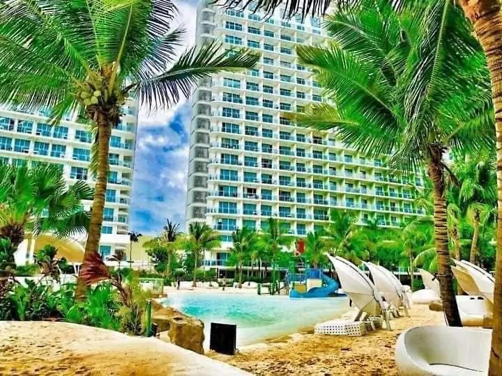 Hotel Nordic Inspired Corner Unit In Azure Urban Resort 1700 Residences Paranaque City